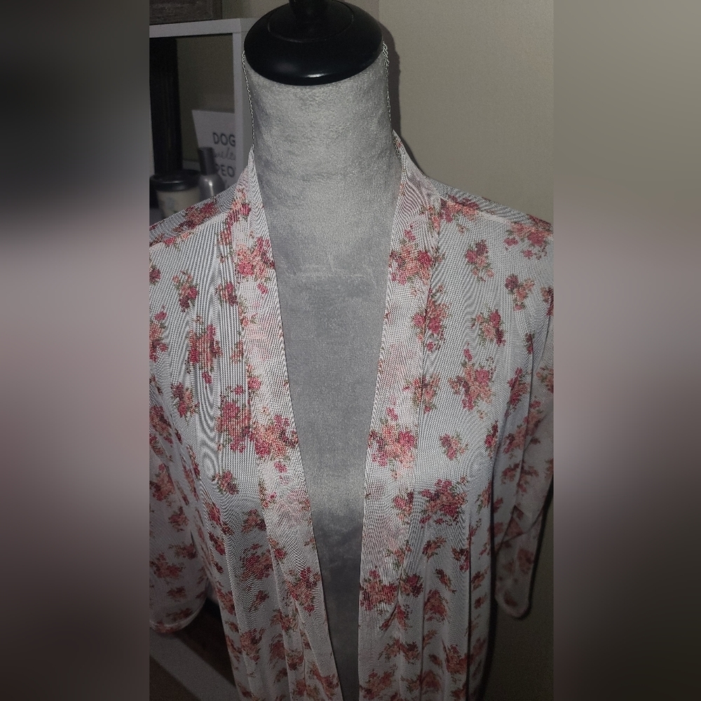 PLUS, Kimono Cover Up FEMININE Vintage look. NEW. LONG.  3XL shabby chic - Picture 2 of 8